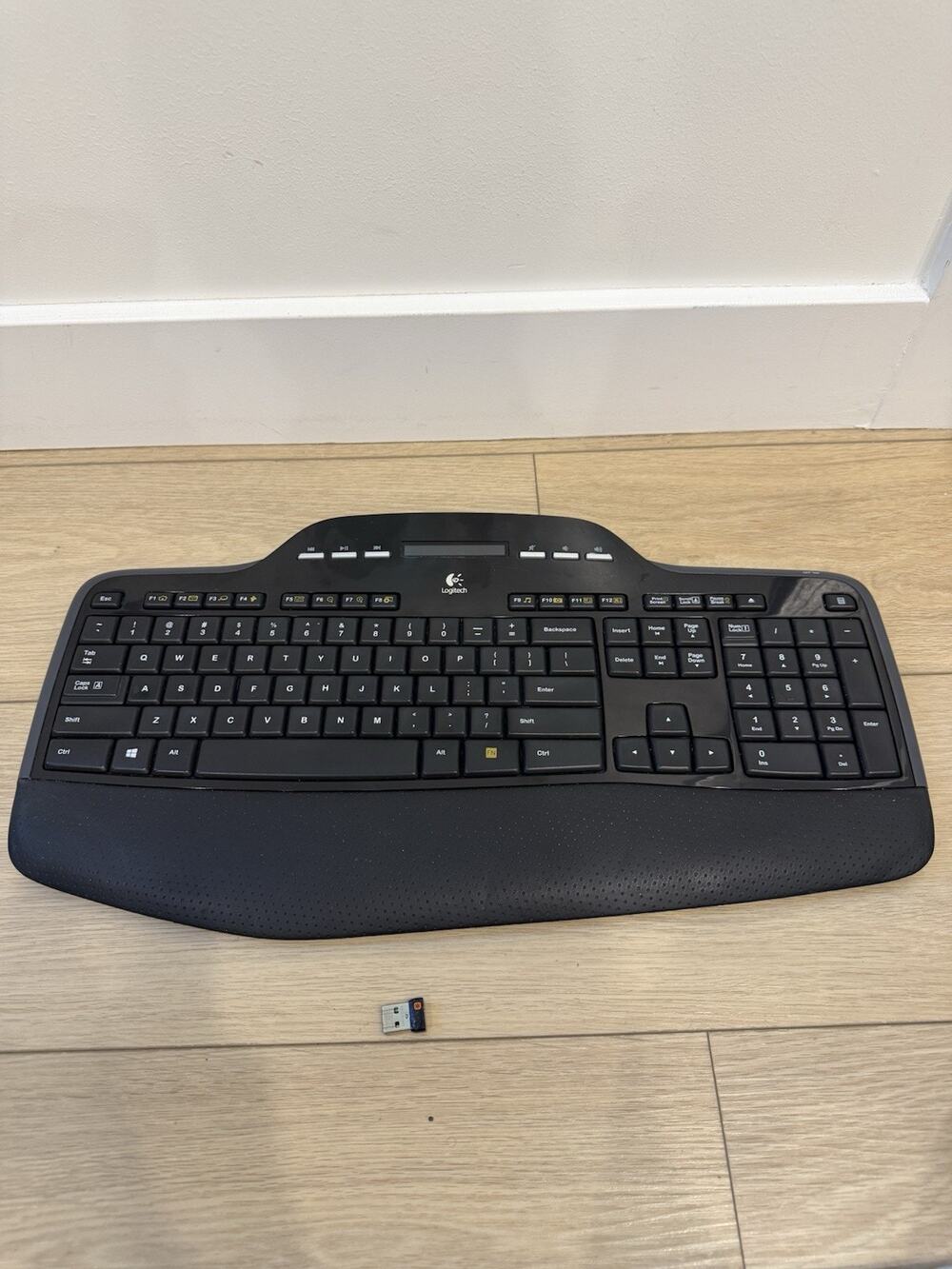 Logitech MK710 Wireless Keyboard Bundle w/ Unifying Receiver Tested And Working